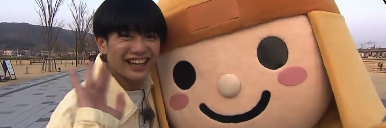 𝘼🦸🏻‍♀️🌷 banner