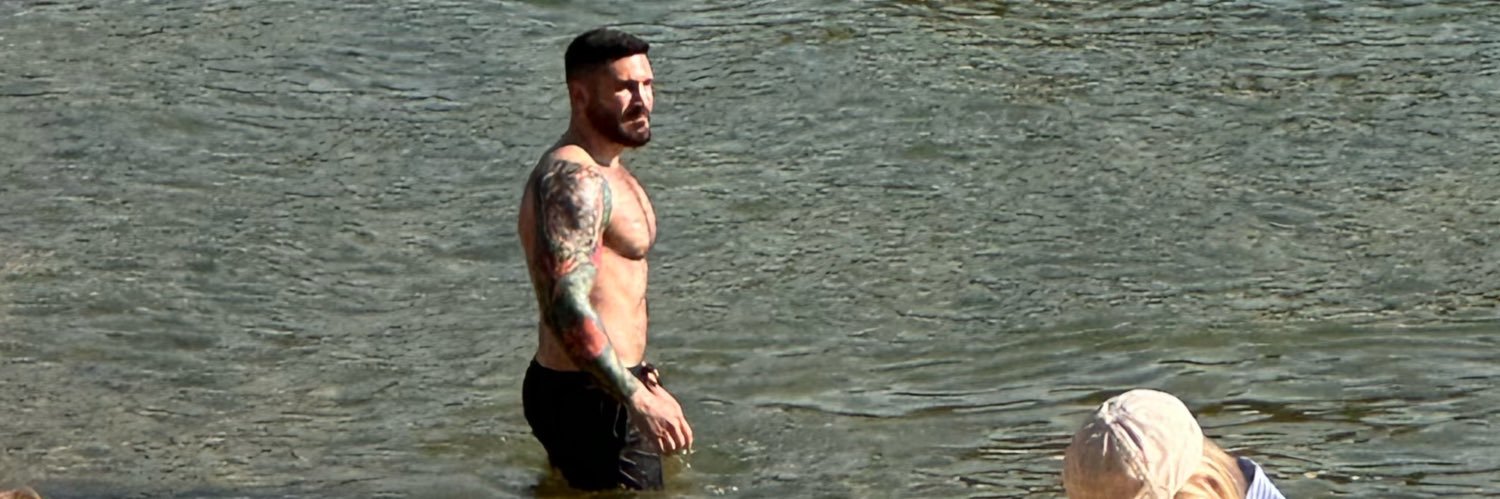 oztalian_beef 🏳️‍🌈🧔🏻‍♂️🔝💙🐻🐻‍❄️ banner