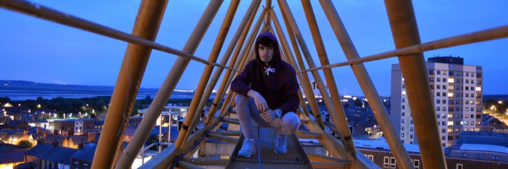 R0YAN's profile banner image