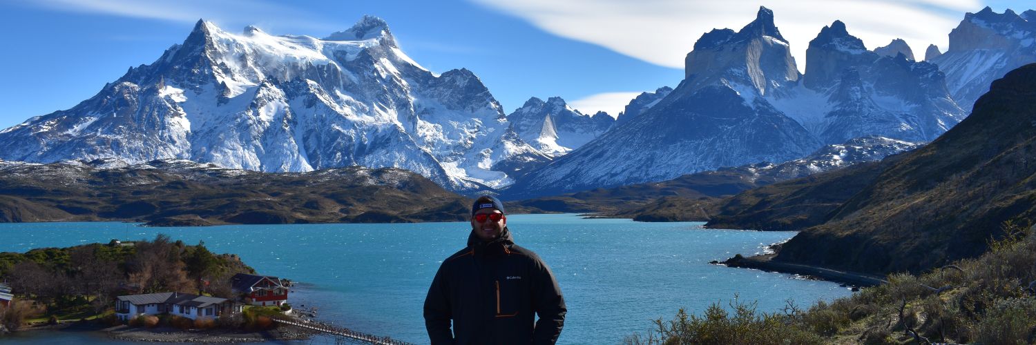 dariocaneque's profile banner image