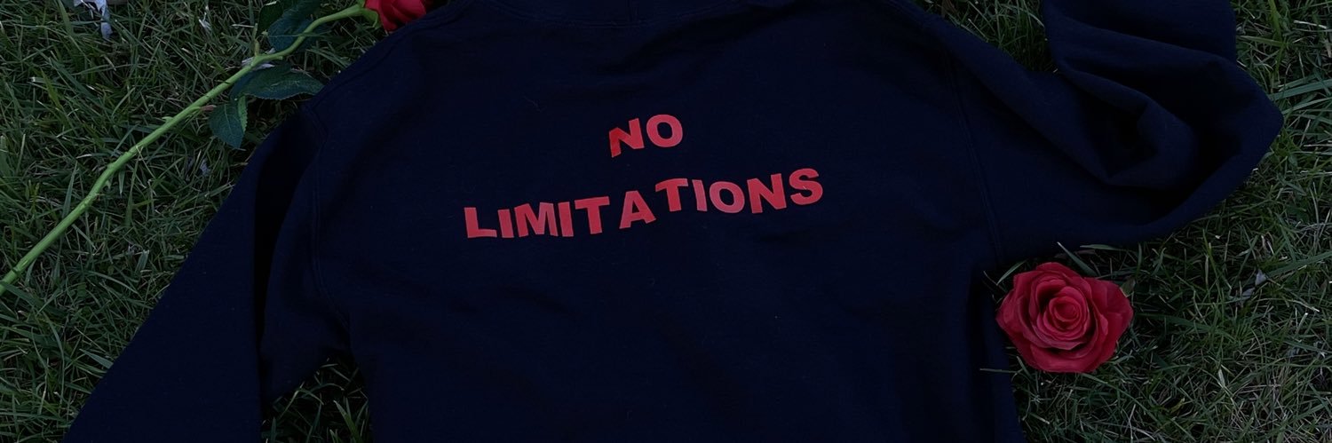 _LXE7's profile banner image