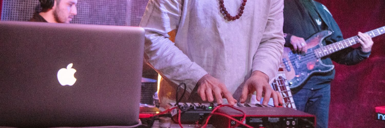 peresounds's profile banner image