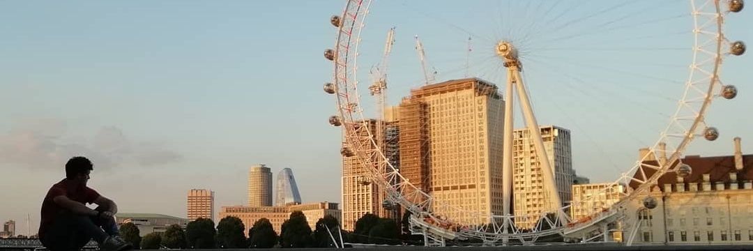 Alejandro Fernández banner