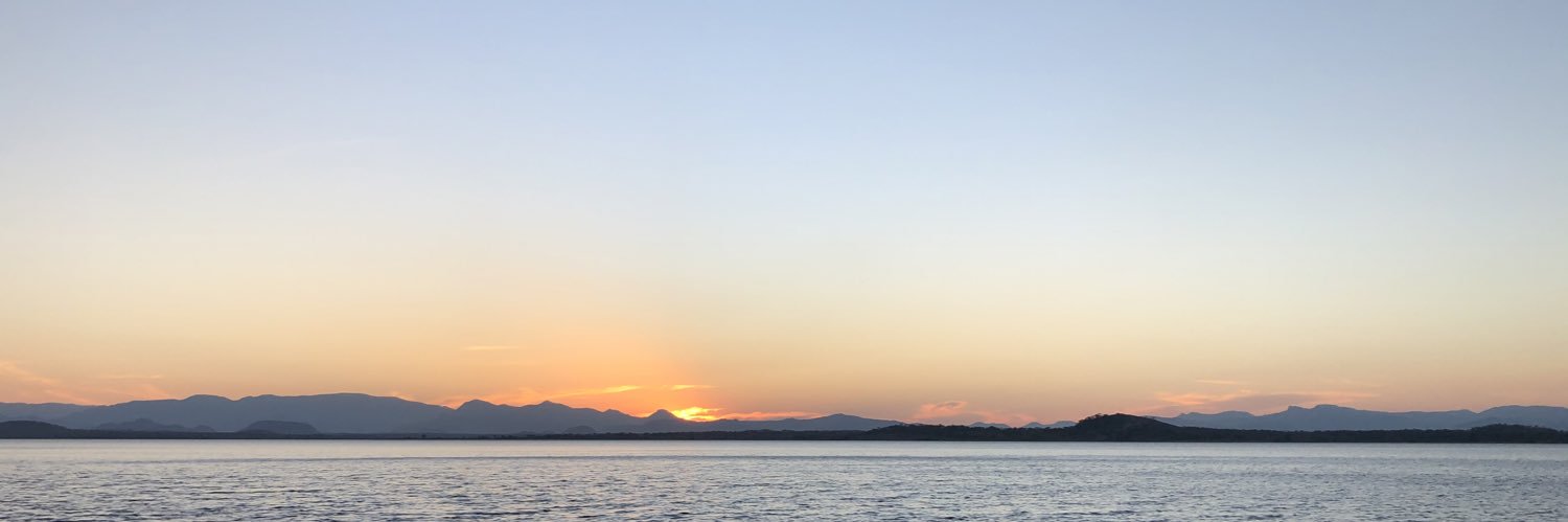 Reivino's profile banner image