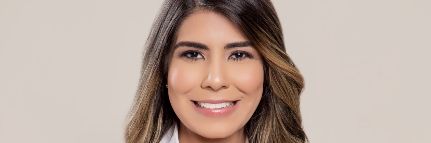 Julia Muñoz Alegre 🇩🇴🇪🇸 banner