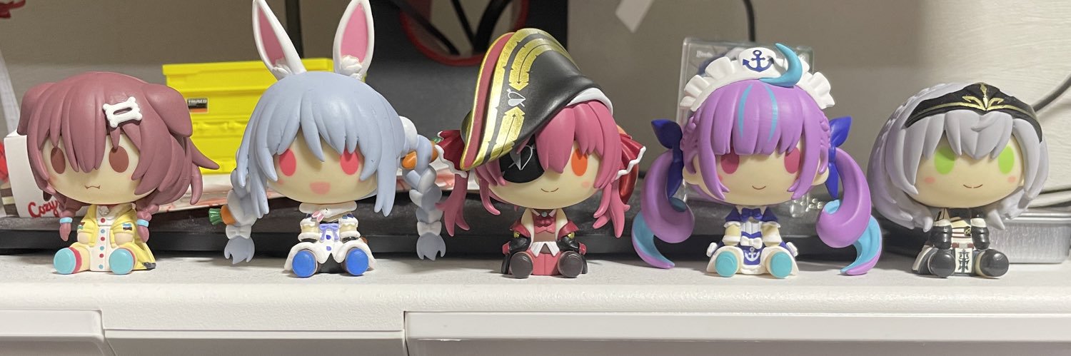 タカ banner