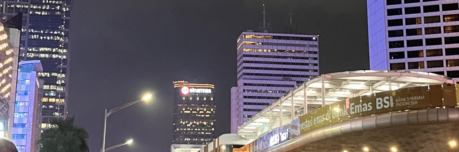 syumzie banner