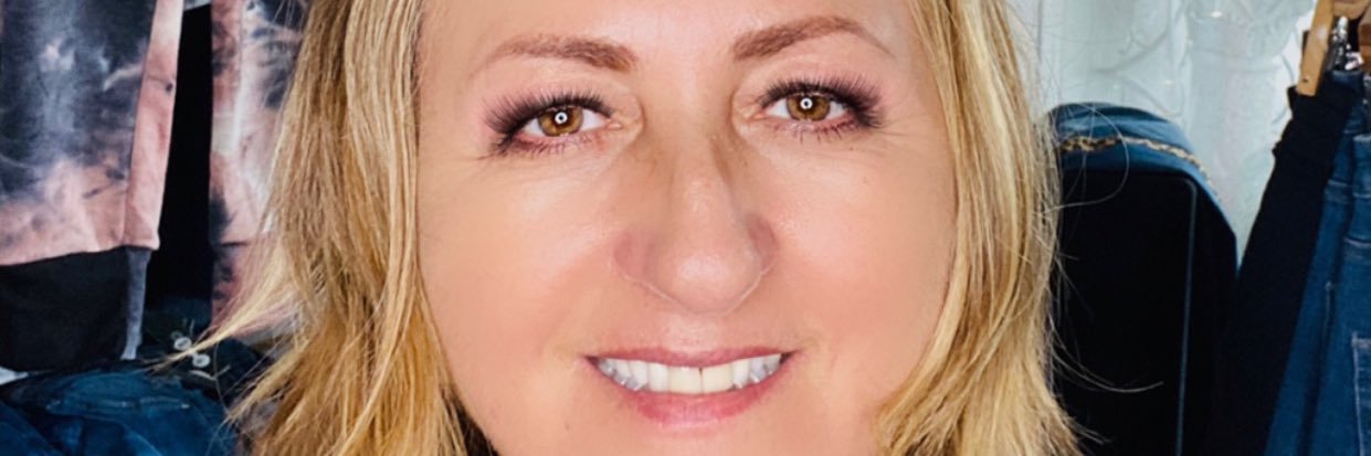 radaboutique's profile banner image