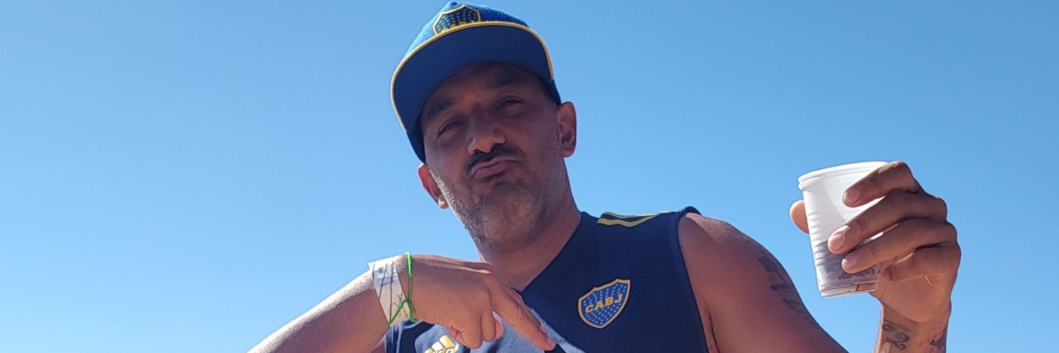 tuk10's profile banner image