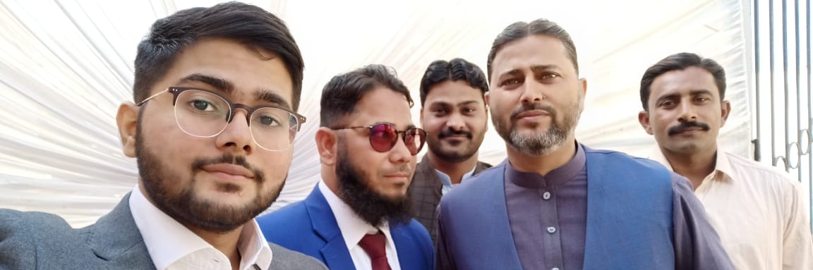 qaziroofi's profile banner image