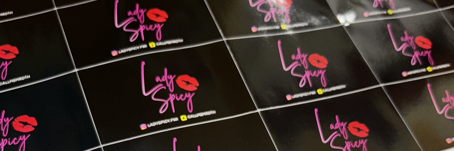 𝙼𝙴́𝙼𝙴́💋's banner
