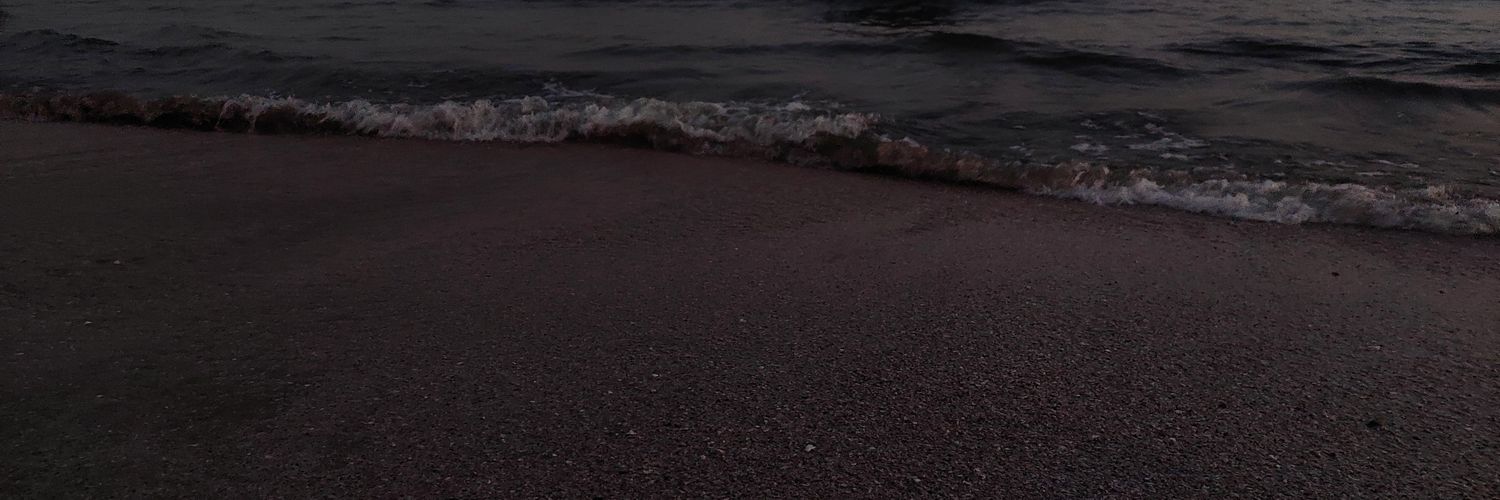 Sara25833's profile banner image