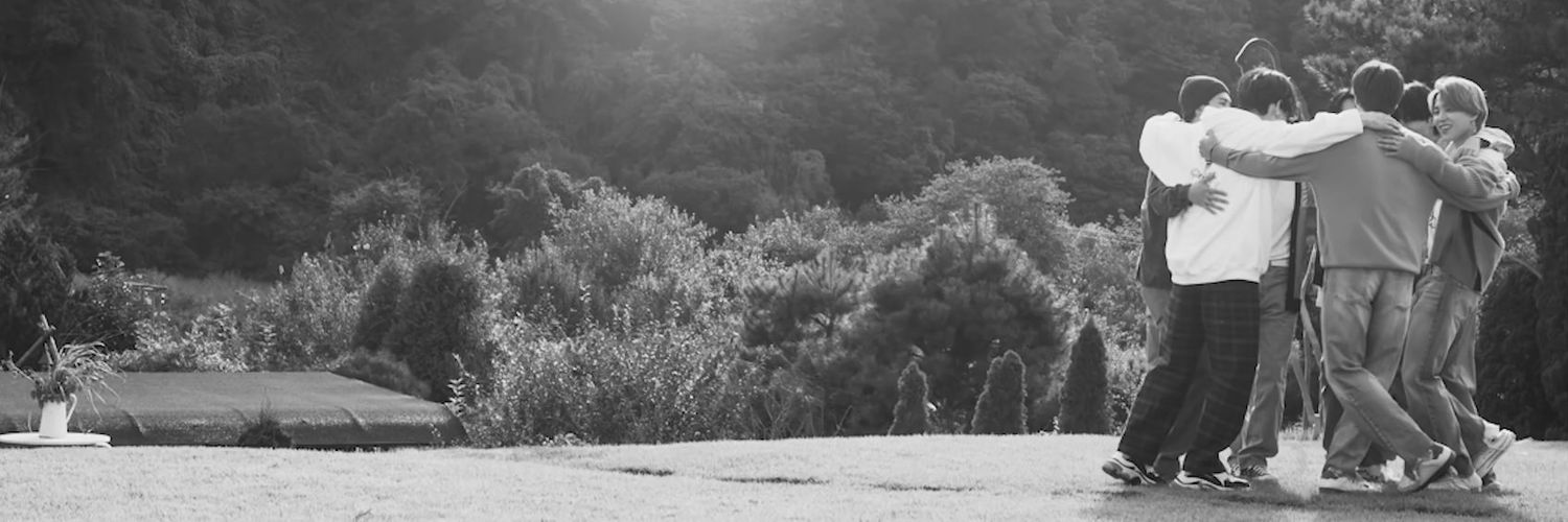 Xiantiia's profile banner image