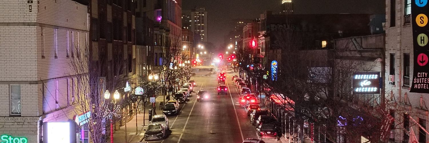 Slender Mandalorian banner