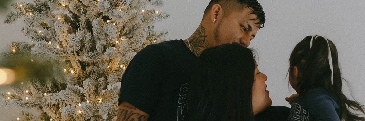klmberlyreyes's profile banner image