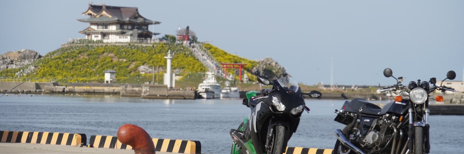 KZM1000RR's profile banner image