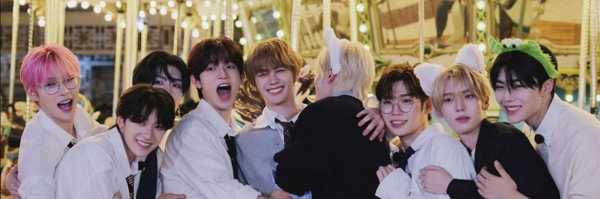 🩷💜✨'s banner
