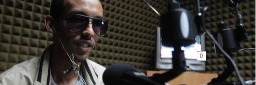 moises quintero banner