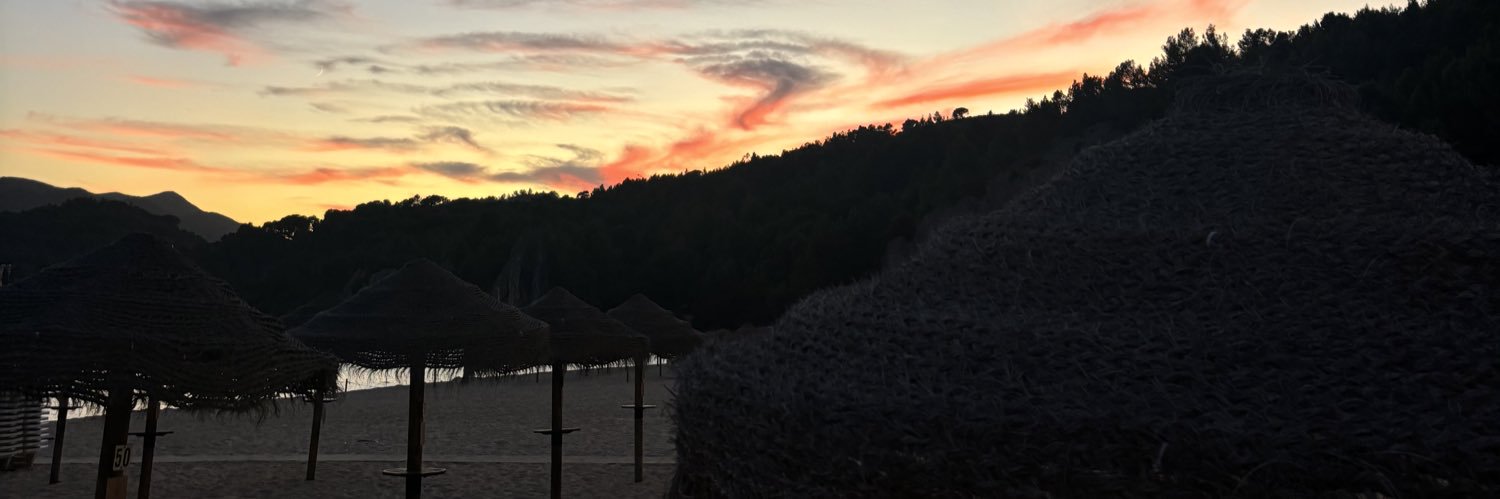 Ines_matiass's profile banner image