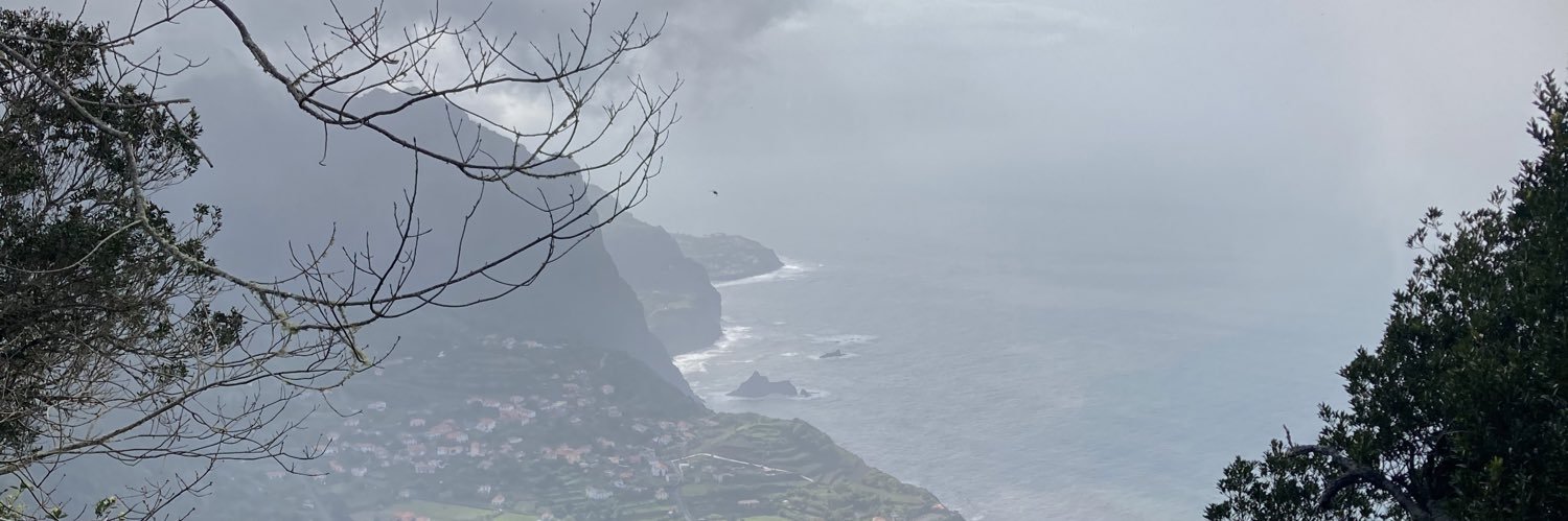 contramapa's profile banner image
