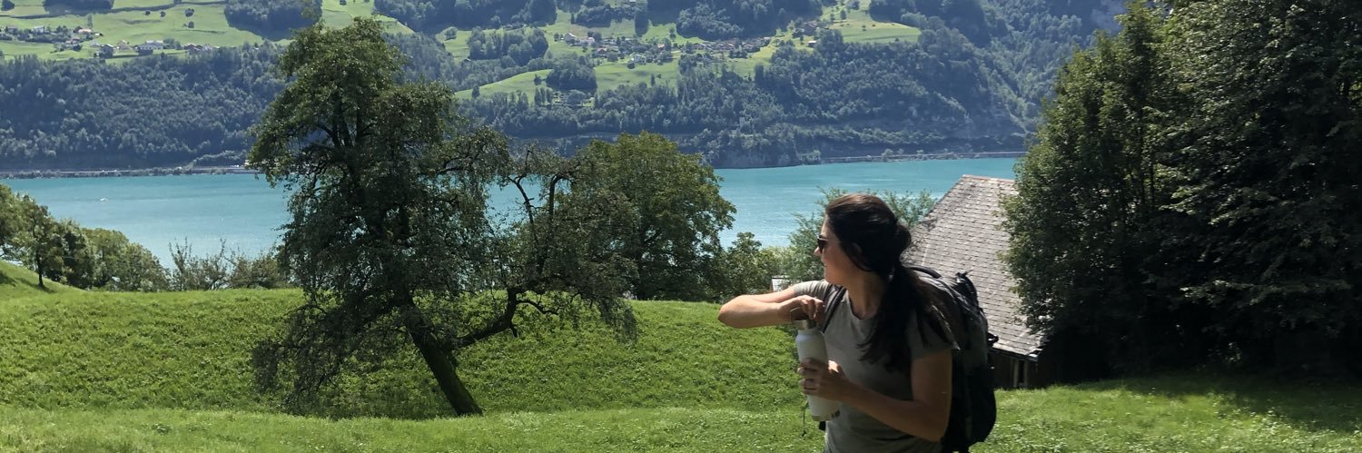 smaloneeee's profile banner image