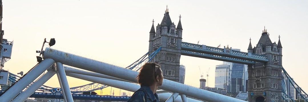 t 🐱💜 banner