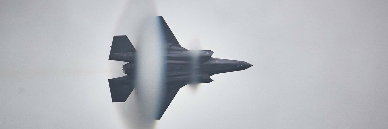 frankeverhard's profile banner image