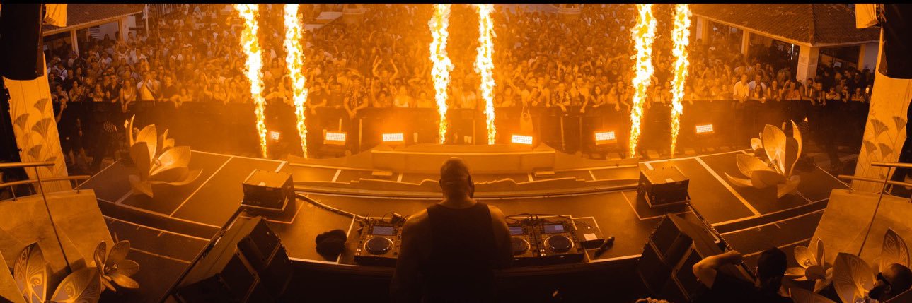 DJ Diesel's banner