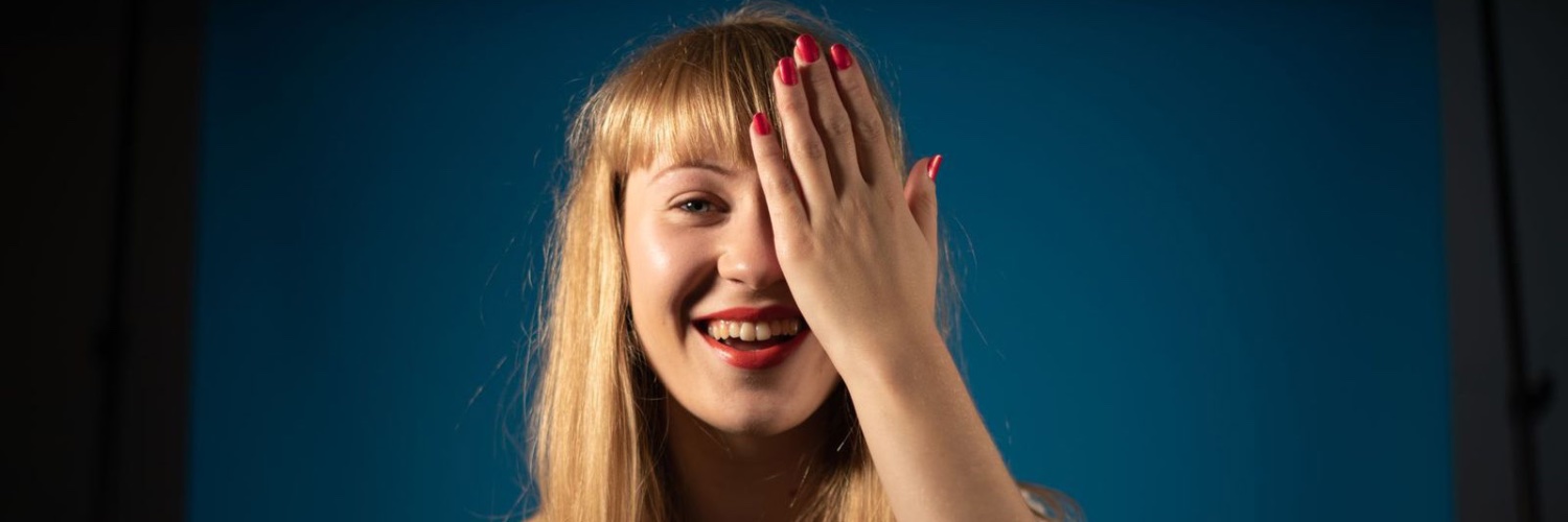 Hello I'm Clo banner