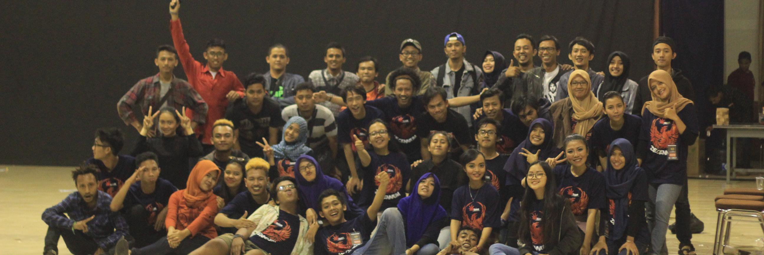 OPIUM auuuuuu banner