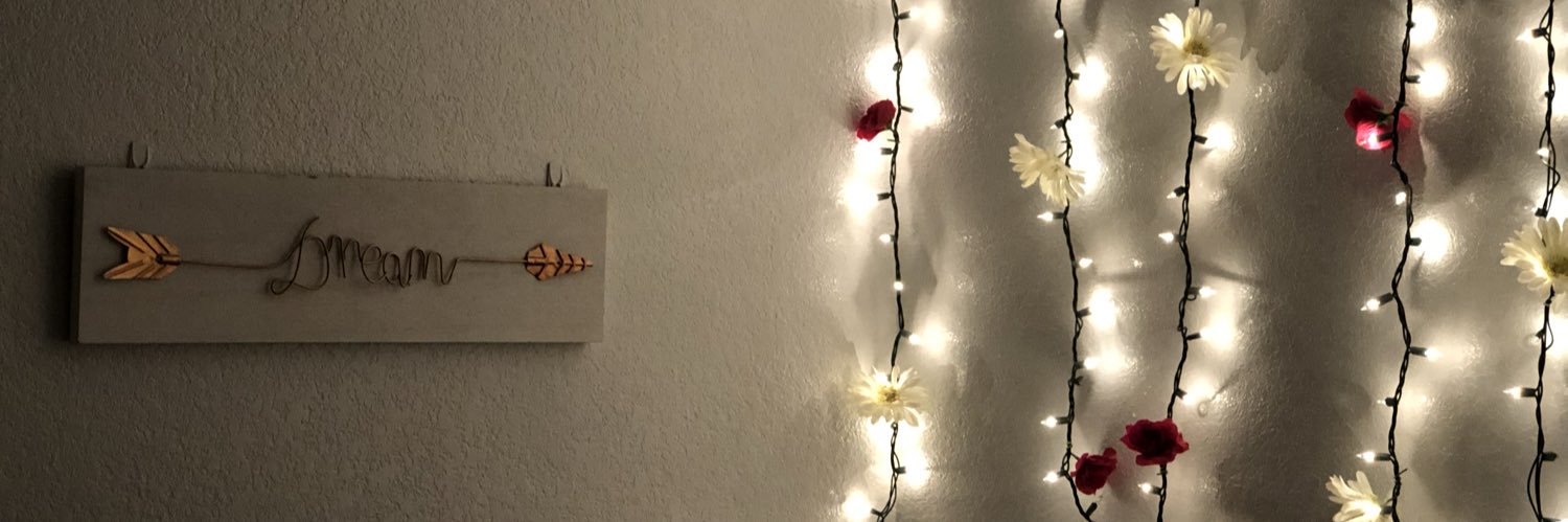 JennWhite25's profile banner image