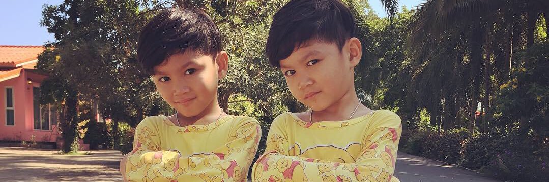 💚เป็นคูมแม่แฝดที่กลายร่างเป็นเบบี๋💚👦🏼 banner