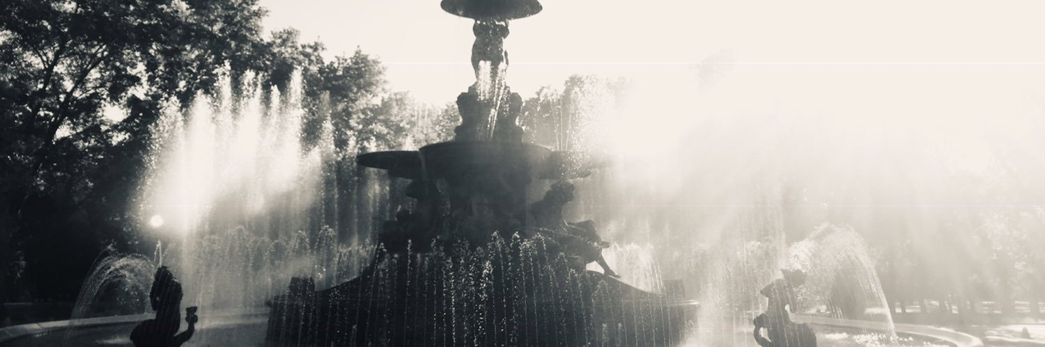 danielar25's profile banner image