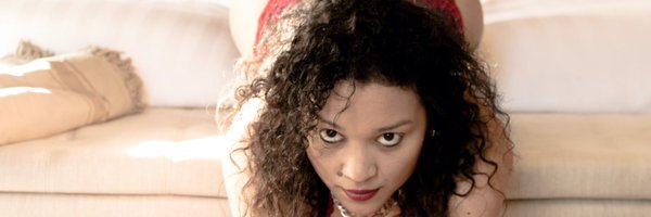 natachaluxure Profile Banner