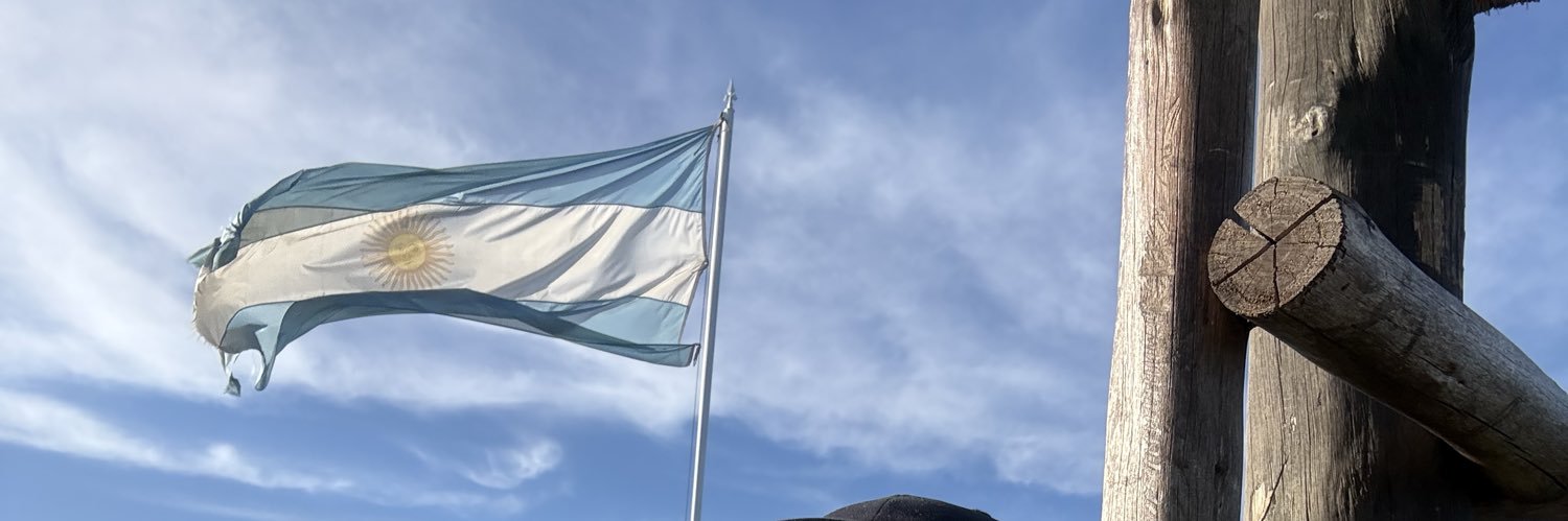 ignacuenca's profile banner image