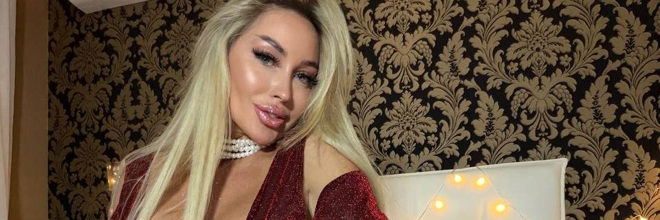 kaylahothwn's profile banner image