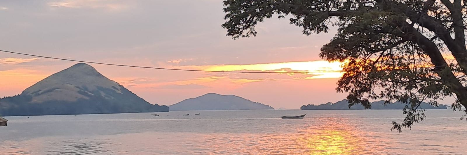 Mimi Ndio Vwamu. banner