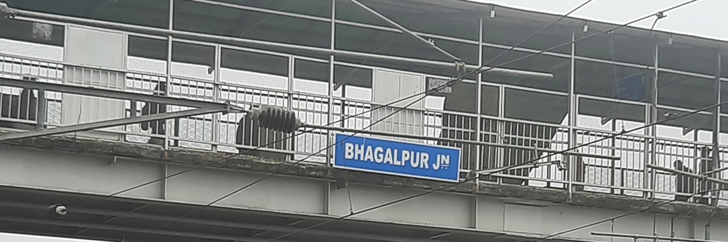 Paras Ratna banner