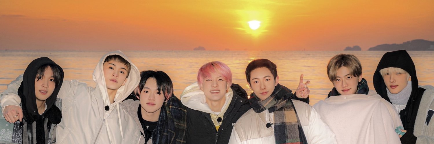 𝐌𝐨𝐨𝐤𝟎 (‎.◜◡◝) 🫶🏻 banner