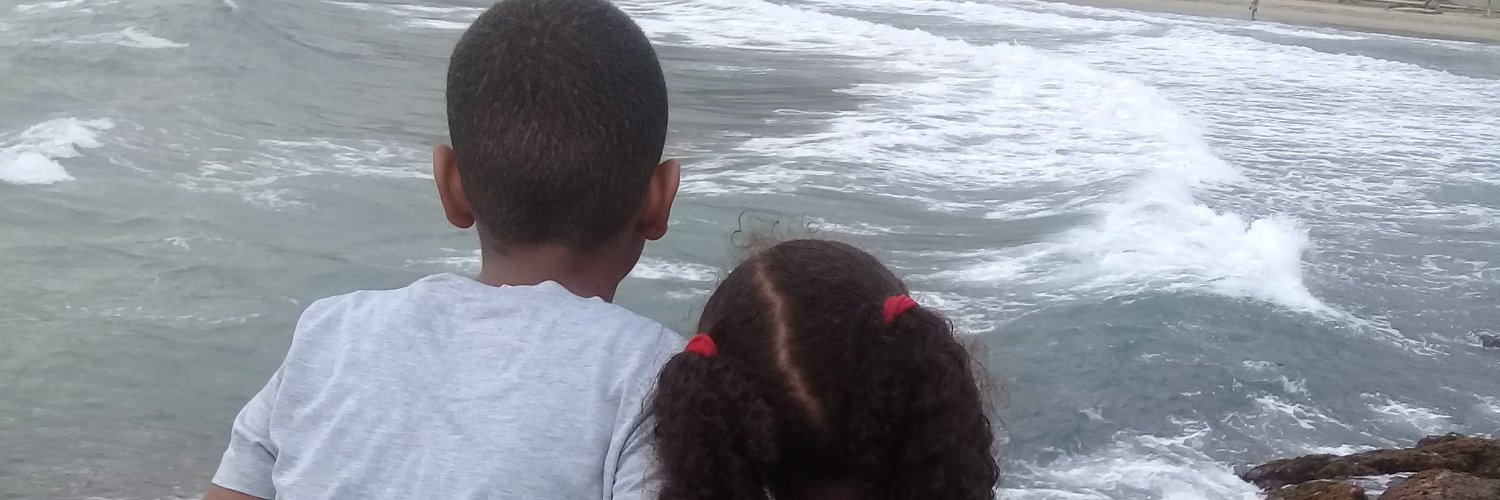 madeana81's profile banner image