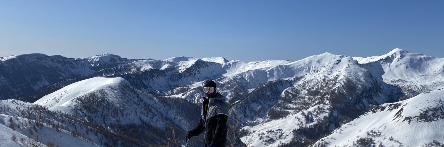 enzognste's profile banner image