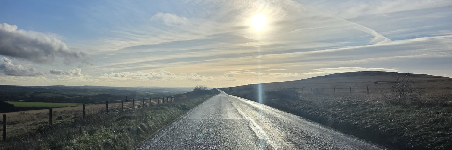 tom1408's profile banner image