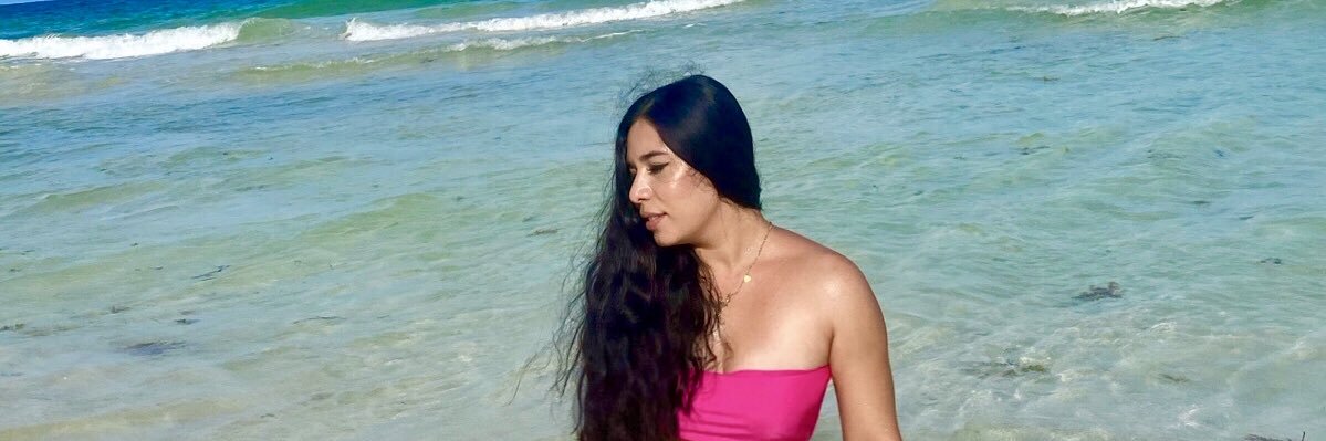_LourdesAlvarez's profile banner image