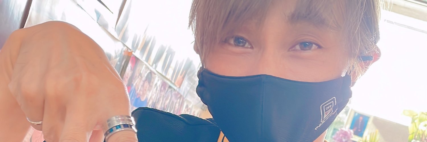 mokezou01's profile banner image