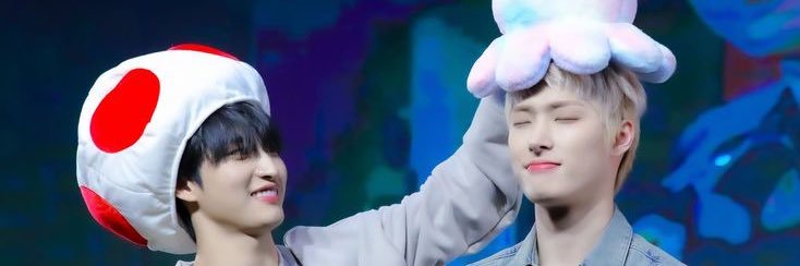 yas ✭ VIU O SKZ banner