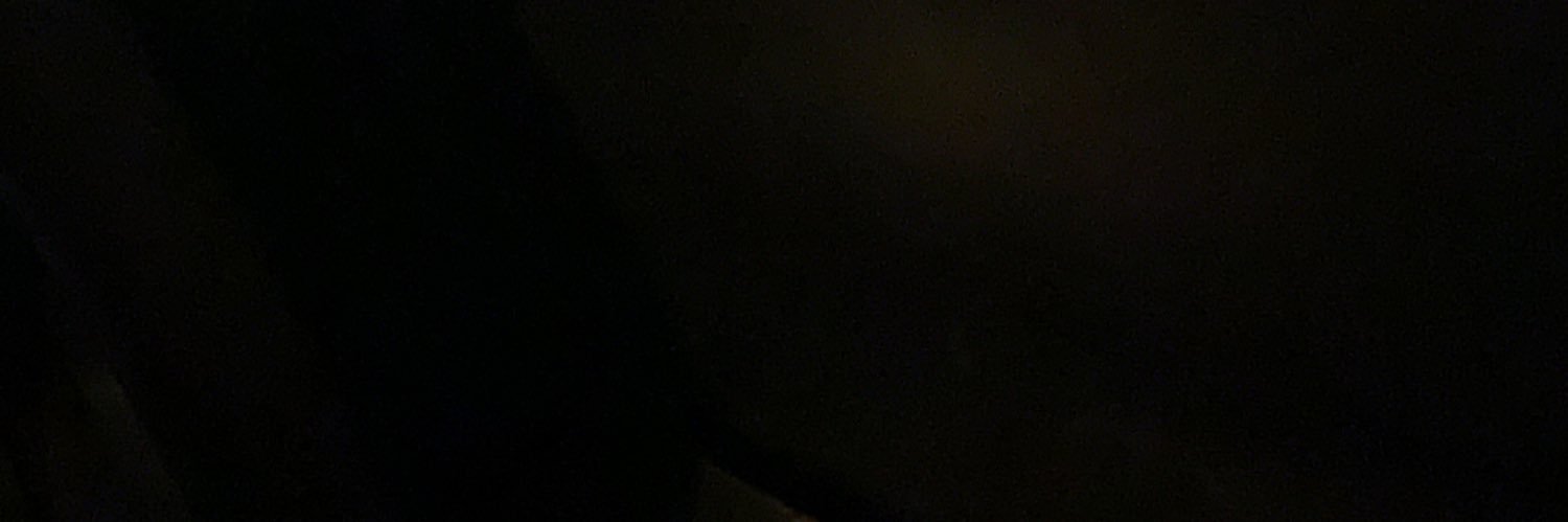 M banner