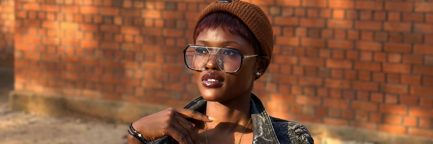 GlowyKay's profile banner image