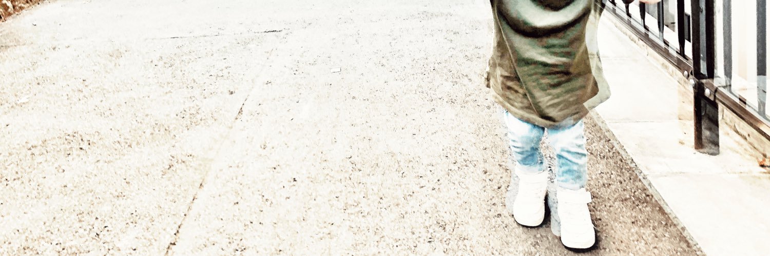 sh_kshi's profile banner image