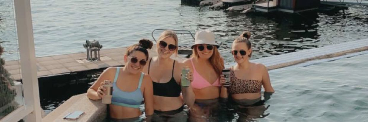 annaa_strodee's profile banner image
