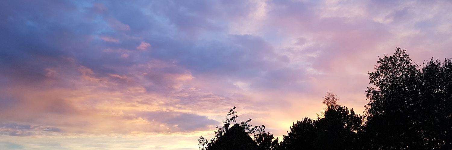 𝙲𝚑𝚊𝚗𝚝𝚊𝚕 banner